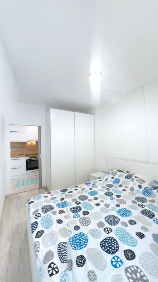 شقة Old Town 1 Bdr, A/C, W/Parking براتسيلافا المظهر الخارجي الصورة